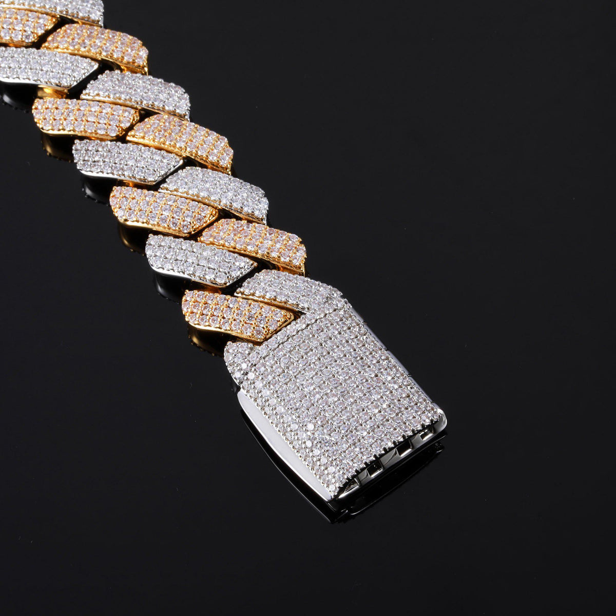 ICED OUT - 19mm 2-Tone Diamond Prong Cuban Link Chain - Icezzle