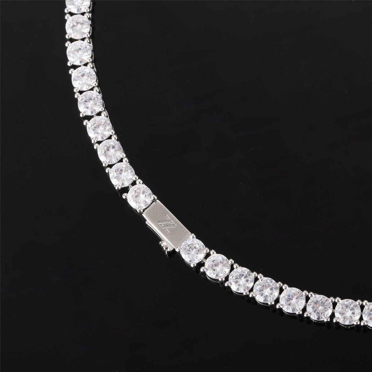 ICED OUT - 5mm Round Cut Diamond Tennis Chain - Icezzle